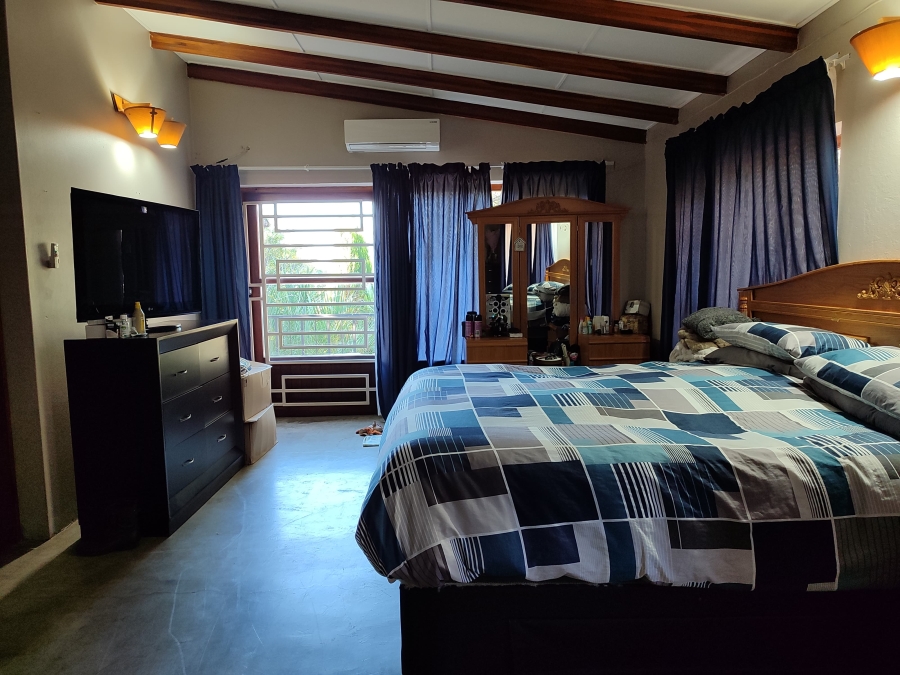 4 Bedroom Property for Sale in Songloed North West